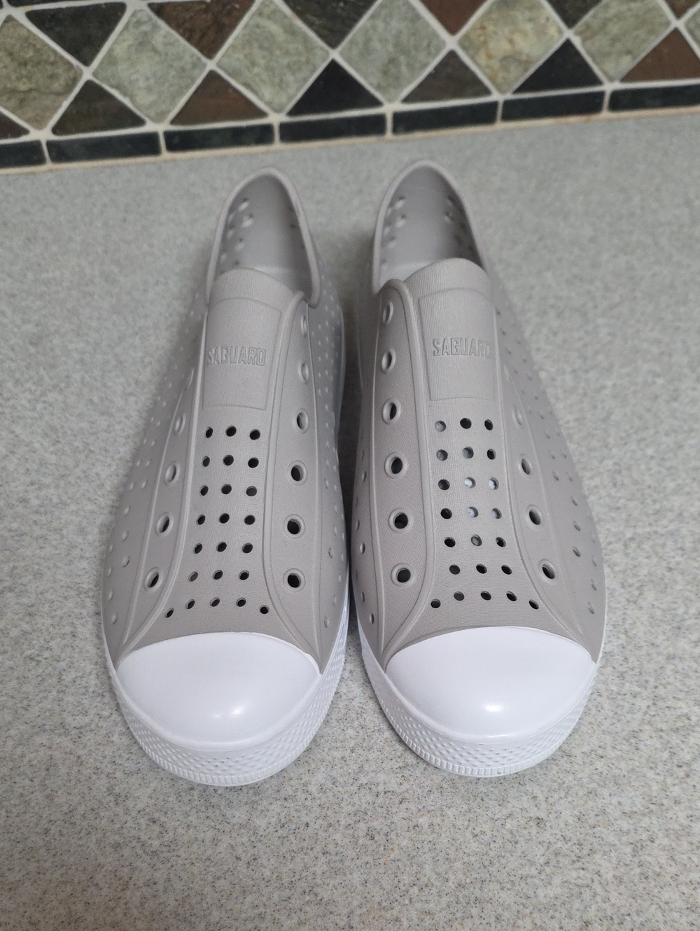 Saguaro Men's Slip-On Loafers in Light Gray with White Toe Cap